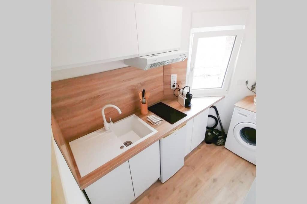 Le Cocoon / Proche Gare / Netflix Apartment Sens Exterior foto