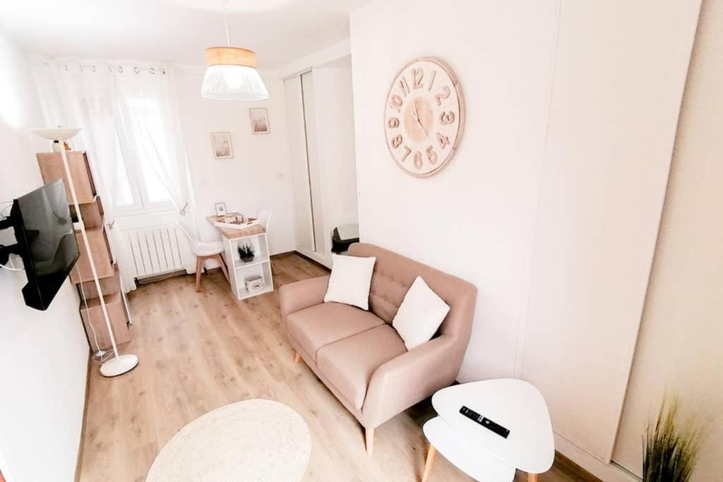 Le Cocoon / Proche Gare / Netflix Apartment Sens Exterior foto